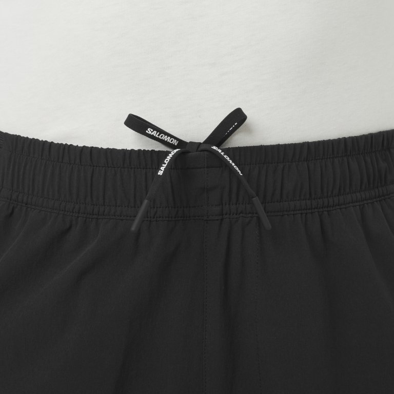 Šortky Salomon Wayfarer Ease 2.0 Shorts M – čierne