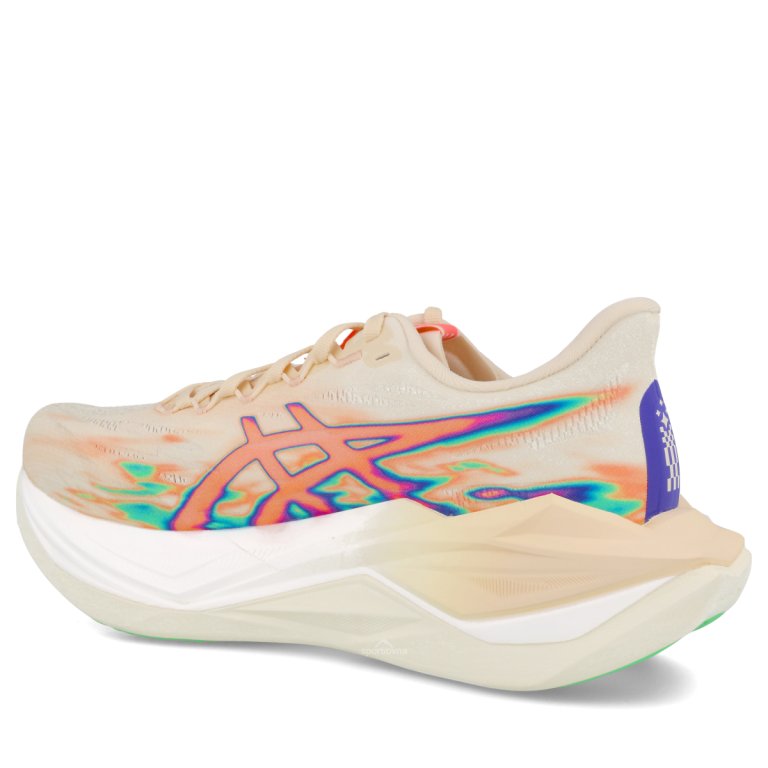 Obuv Asics Superblast 3 - oranžová