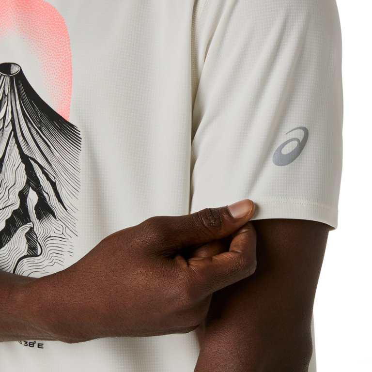 Tričko Asics Fujitrail Logo SS Top M - bílá