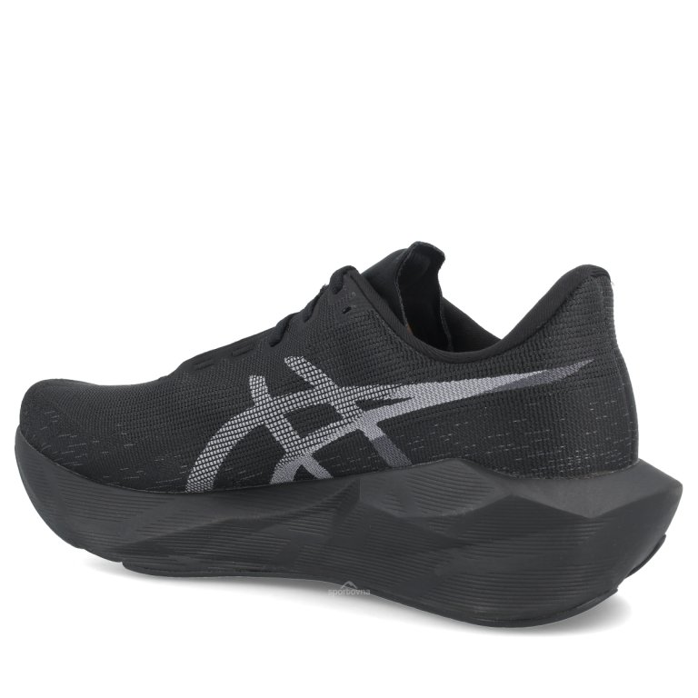Кросівки Asics Novablast 6 M — чорні