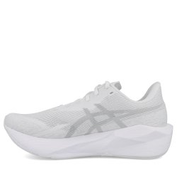 Кросівки Asics Novablast 6 M — білі