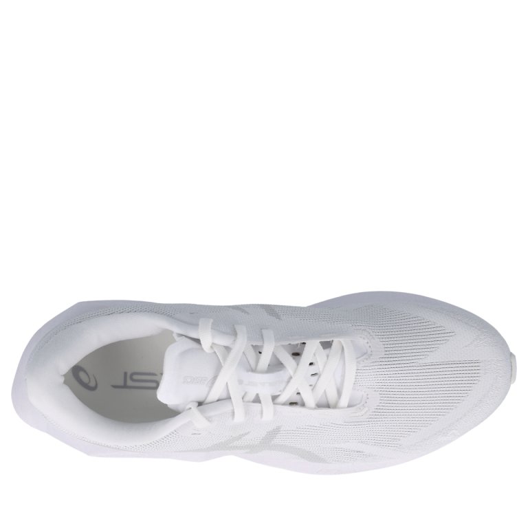 Кросівки Asics Novablast 6 M — білі