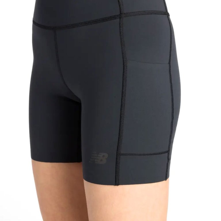 Kraťasy New Balance RC Elite Storage Short 6" W - černá