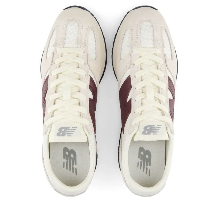 Topánky Snkrs New Balance 471 – béžové