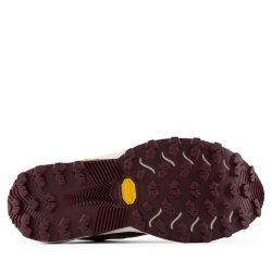 Obuv New Balance FuelCell Rebel Trail W - červená