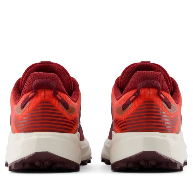 Obuv New Balance FuelCell Rebel Trail W - červená