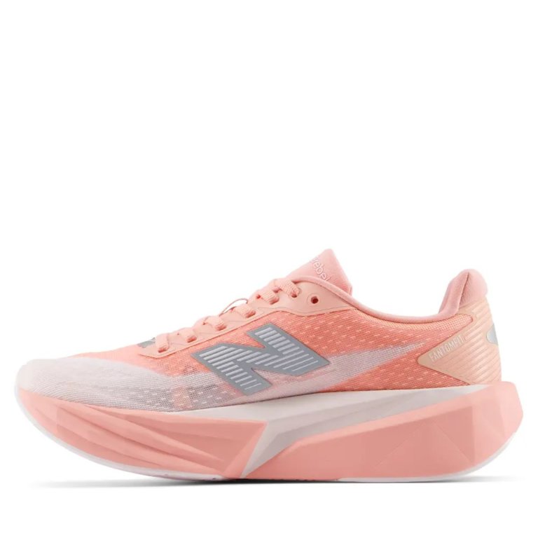 Obuv New Balance FuelCell Rebel v5 W - růžová/bílá