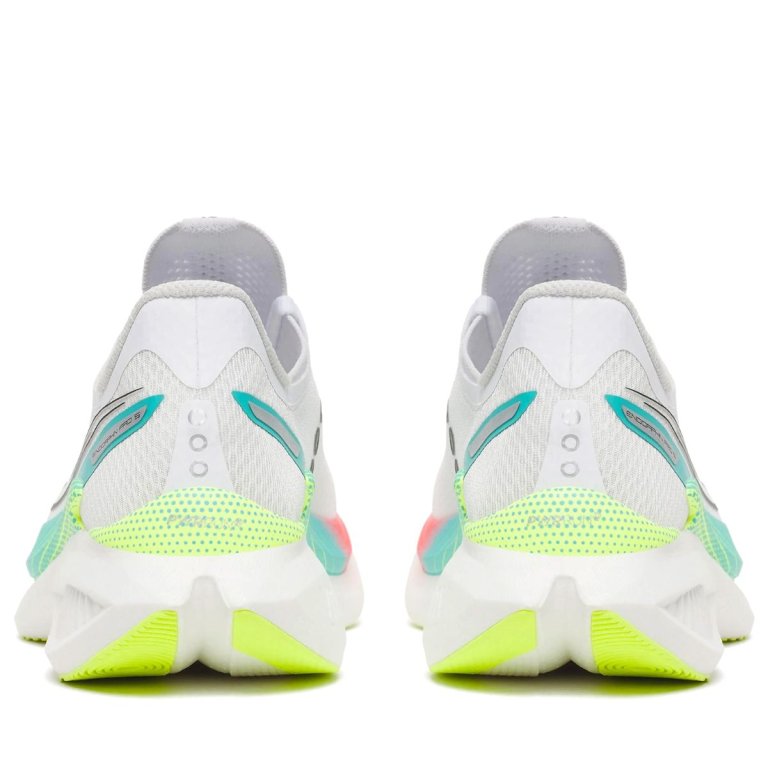 Obuv Saucony Endorphin Pro 5 M - bílá