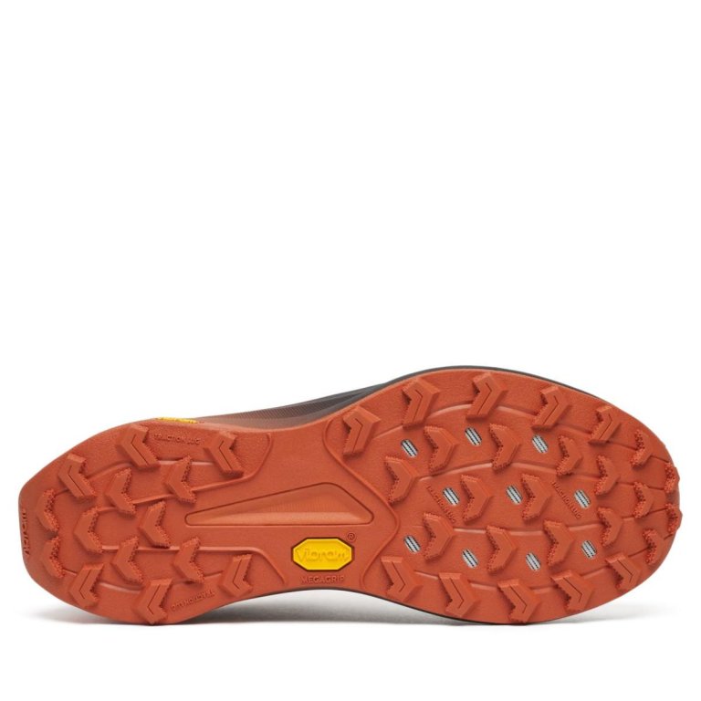 Obuv Saucony Peregrine 16 M - černá/oranžová