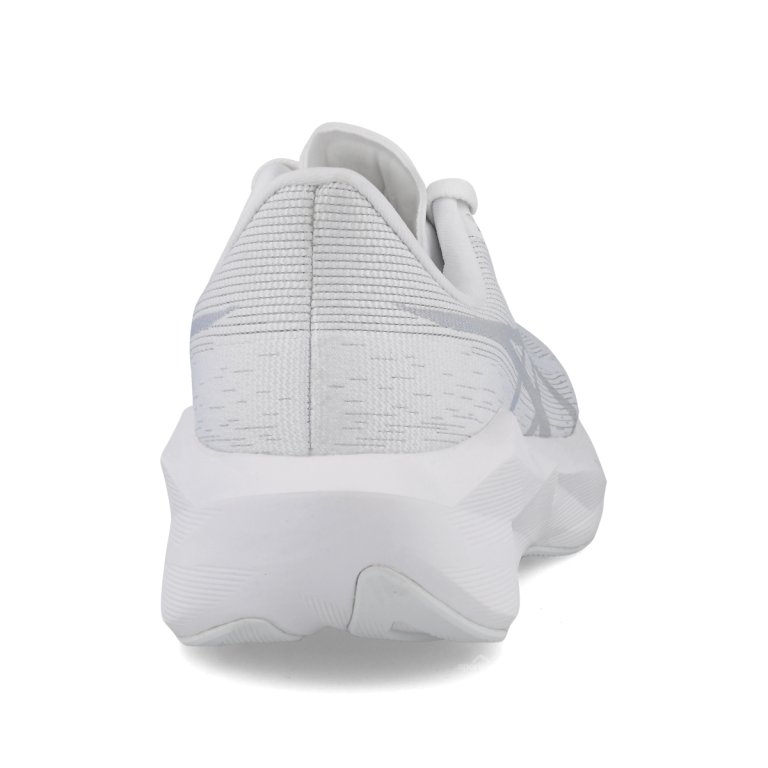 Кросівки Asics Novablast 6 W — білі