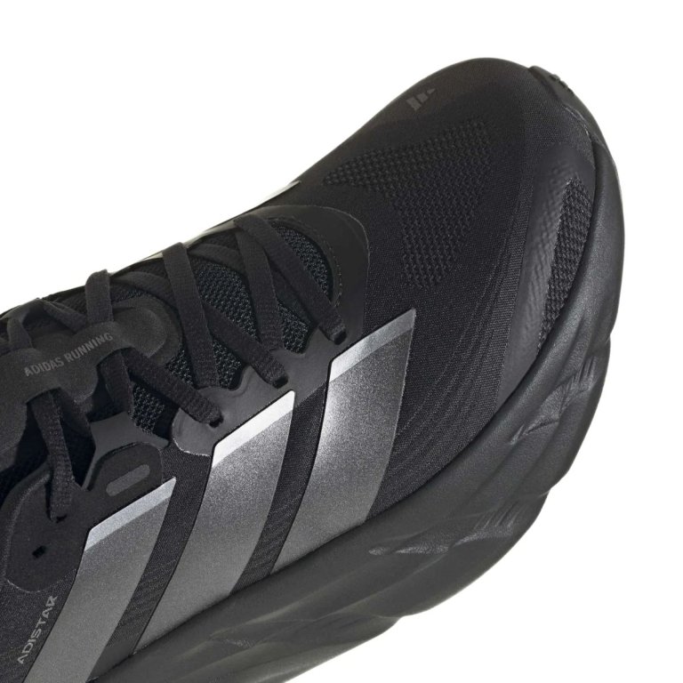 Obuv Adidas Adistar 5 M - černá