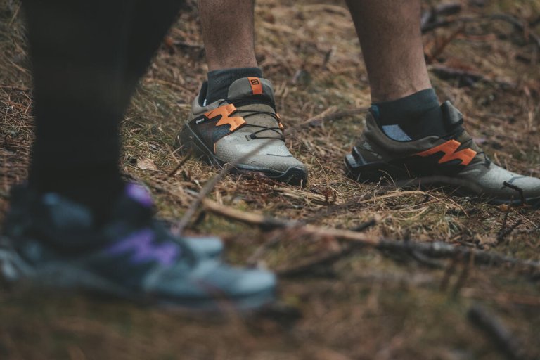 Взуття Salomon WILDCROSS 2 W - темно-синій