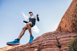 Obuv Salomon Ultra Glide M - modrá/červená