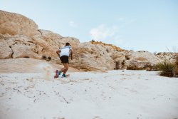 Obuv Salomon Ultra Glide M - modrá/červená