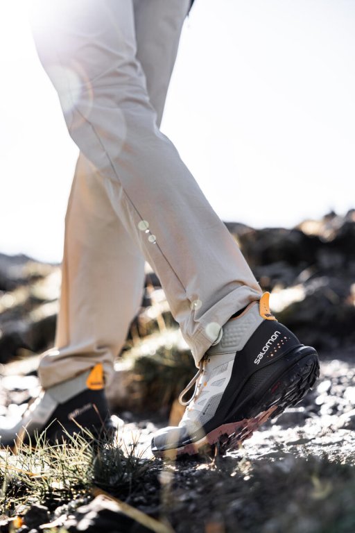 Взуття Salomon OUTpulse MID GTX W - зелений/чорний