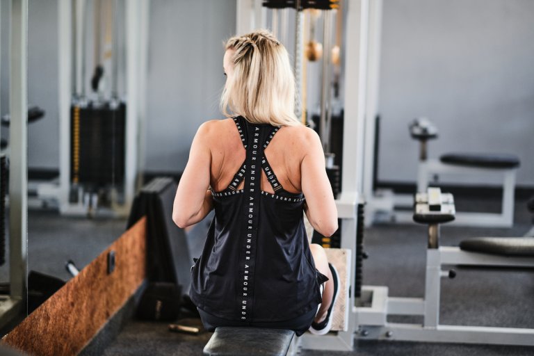 Майка Under Armour Knockout Tank W - чорна