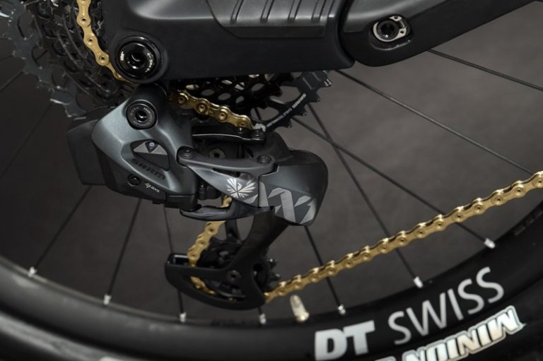 Testovací elektrokolo Haibike AllMtn SE 29"/27,5" 600Wh - šedá/černá/žlutá