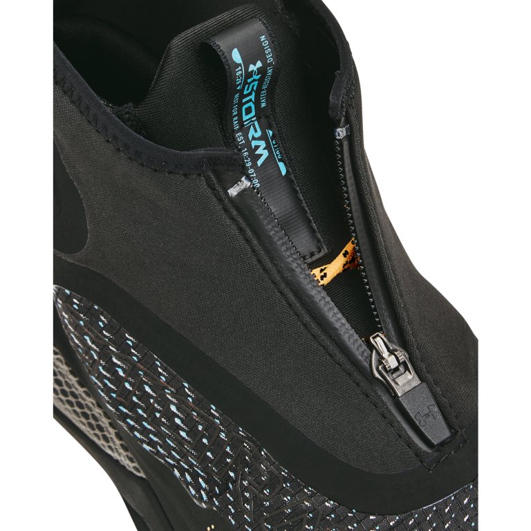Pánské běžecké boty Under Armour HOVR Phantom 2 Storm M - černá