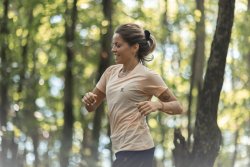 Футболка Salomon CROSS REBEL SS TEE W - помаранчева