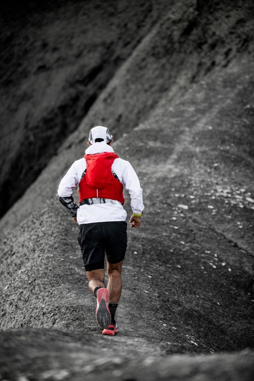 Рюкзак Salomon ADV SKIN 12 з флягами - червоний