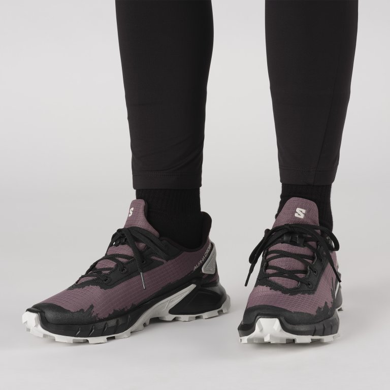 Взуття Salomon Alphacross 4 W - фіолетовий/чорний