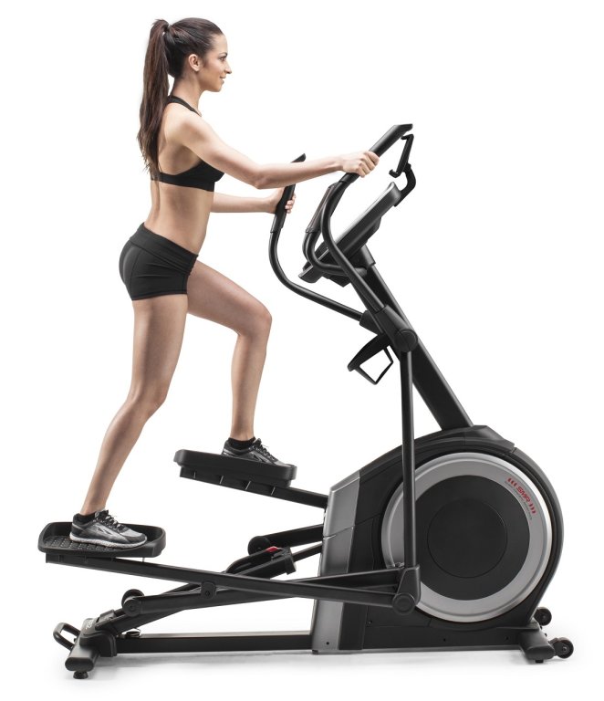 Eliptický trenažér Nordictrack C5.5 - černá