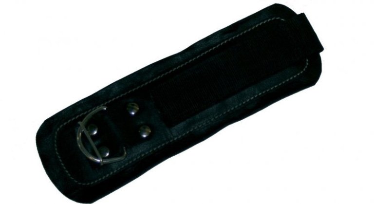Popruh na kotník Tunturi Ankle Strap Prof. - černá