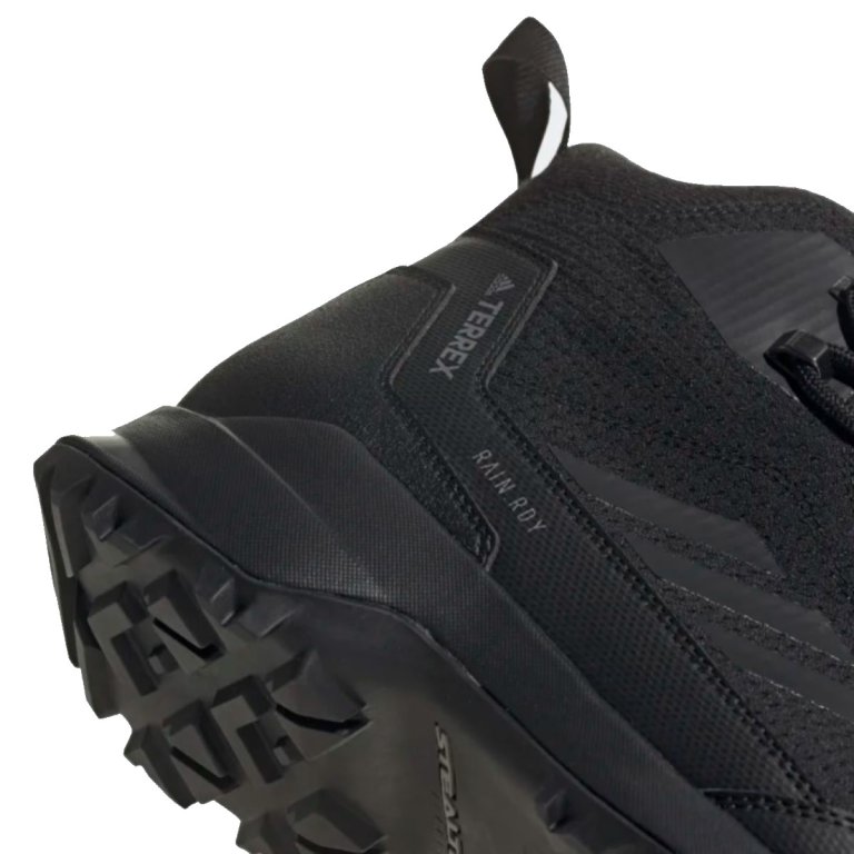 Взуття чоловіче Adidas Terrex Frozetrack Mid M - чорні
